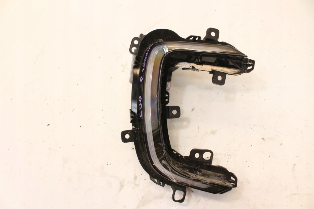 фото №1, Правий протитуманна фара led drl 12e941056e vw up lift e-up 23r.