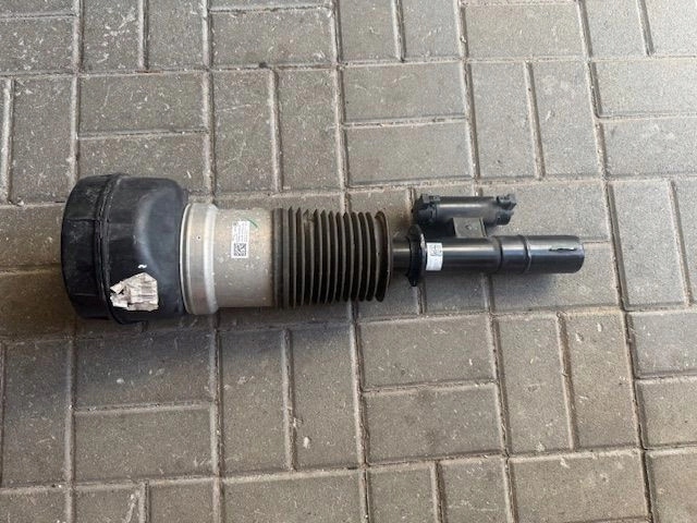 фото №1, Land rover range rover m8e2-3c286 l460 амортизатор