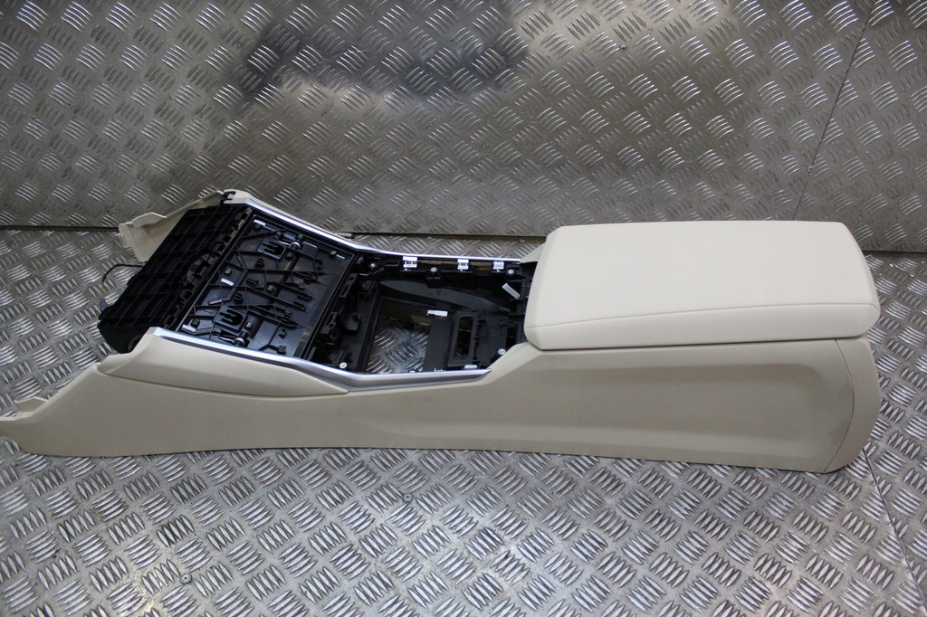 фото №12, Bmw 3 g20 sport оббивка сидіння заднє сидіння обшивки