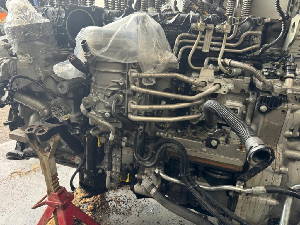 Двигатель mercedes actros om471 euro 6 450km 2024 mp5 в Украине