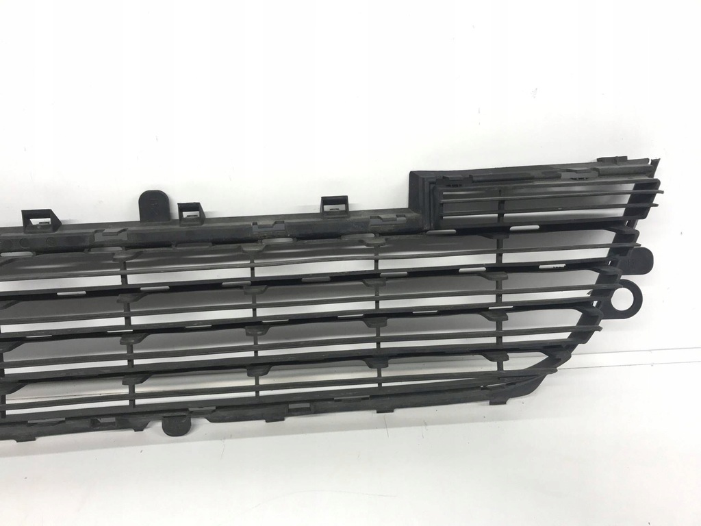 фото №8, Peugeot 2008 1 i 13-19r решётка бампера средняя перед передняя 9678059477