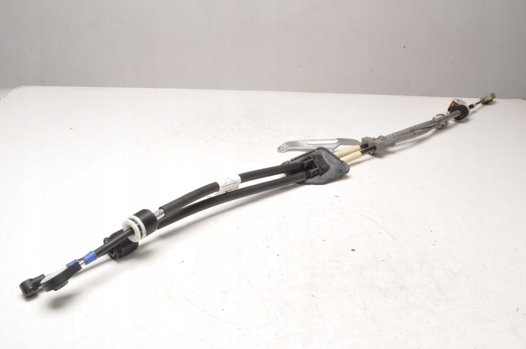 фото №1, Fiesta mk8 тросы переключения передач libr-7e395-cd 21r