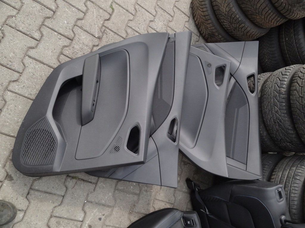 фото №13, Renault clio v 2023 alpine сидіння передні заднє сидіння задня обшивки полиця europa