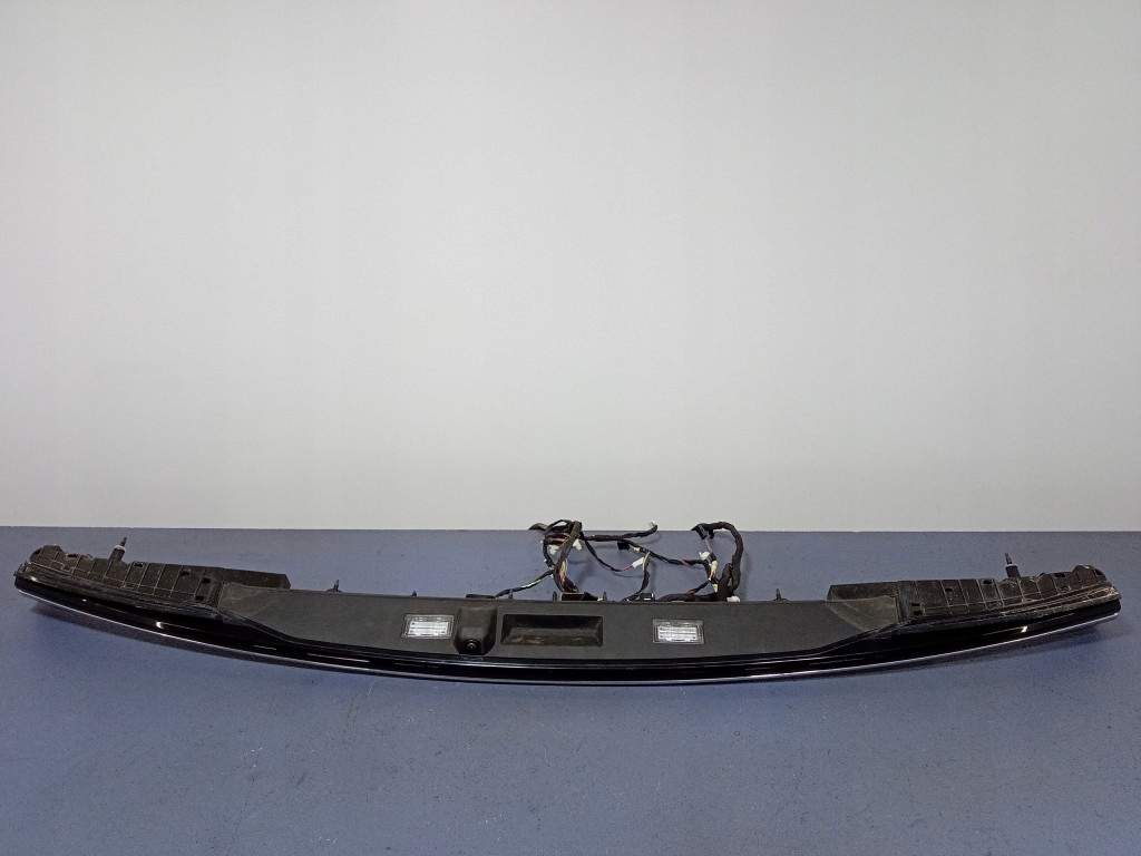 фото №3, Bmw 7 g11 g12 lci накладка крышки задняя led камера 7485267