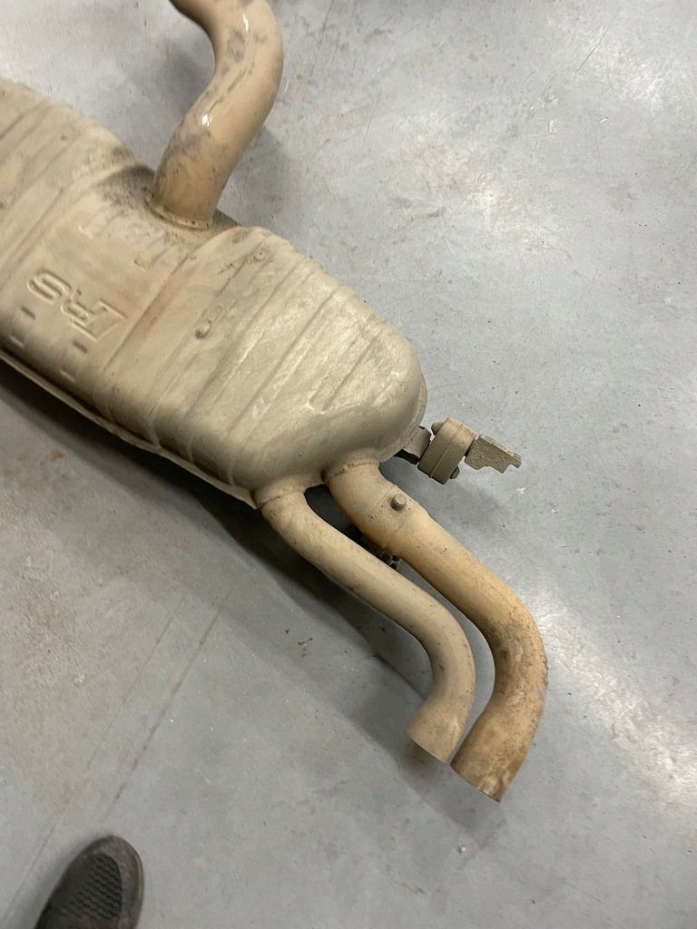 фото №9, Гасник вихлоп kompletny rsq3 83a rs3 8y rs3 8v оригінал 21r