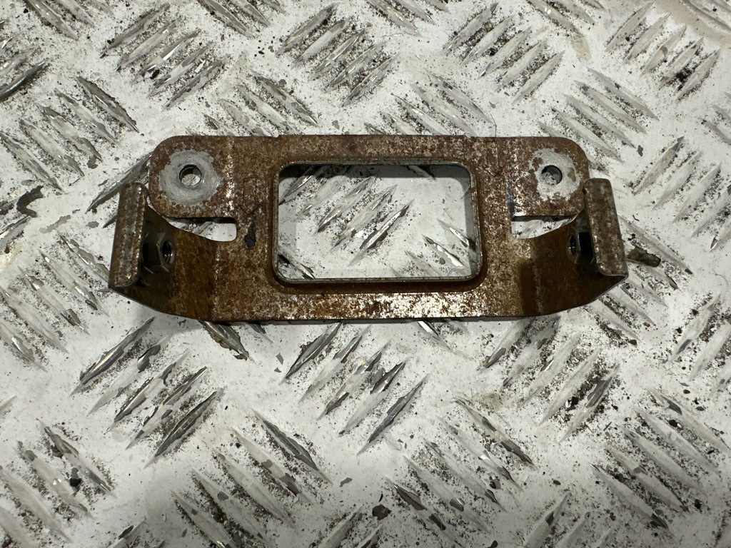 фото №1, Часть салона chevrolet corvette c8 19020