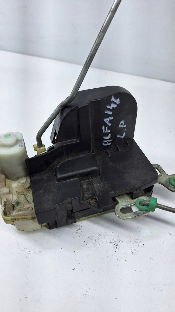 фото №2, Замок двері лівий перед alfa romeo 147 i