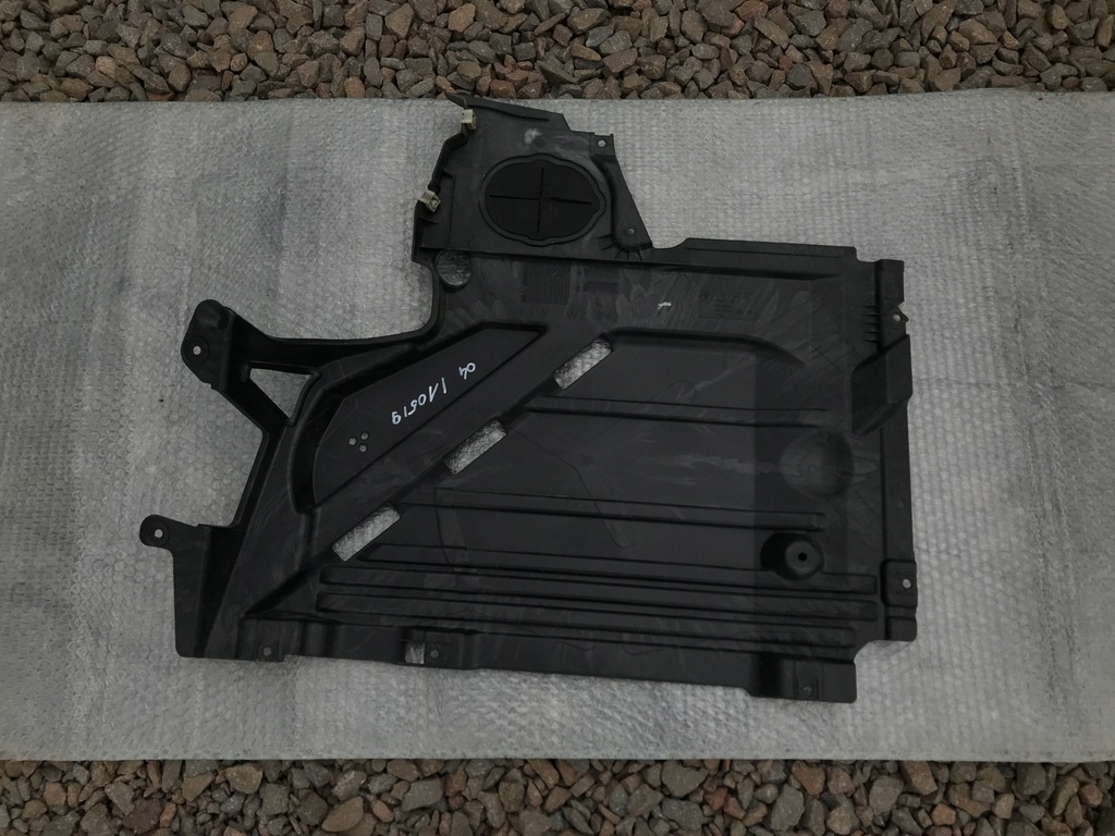 фото №1, Bmw 1 f40 ліва захист плита підвіска 2019-