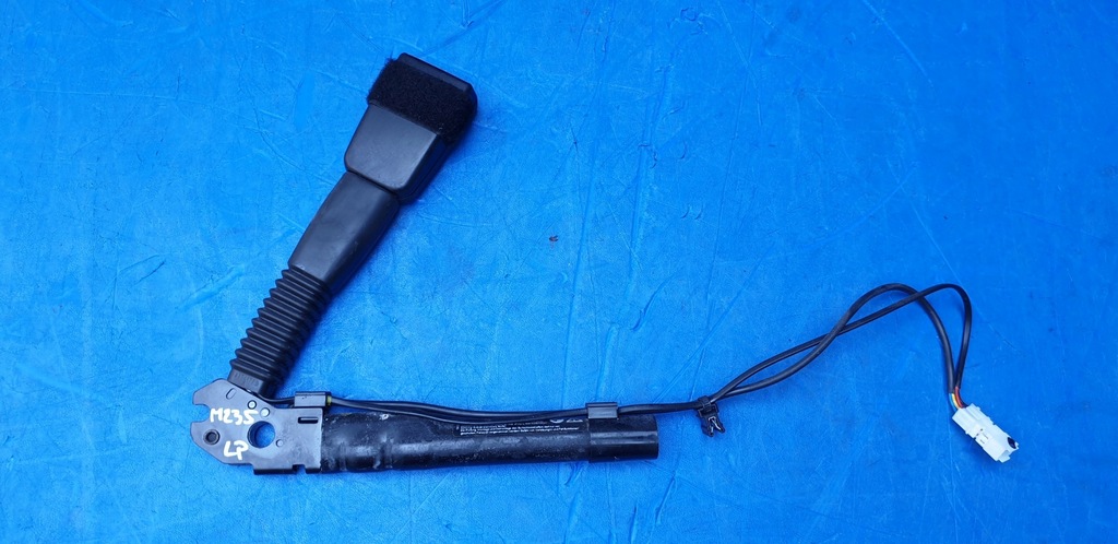 фото №9, Натягувач ременів безпеки перед передній правий bmw 2 f22 m235i