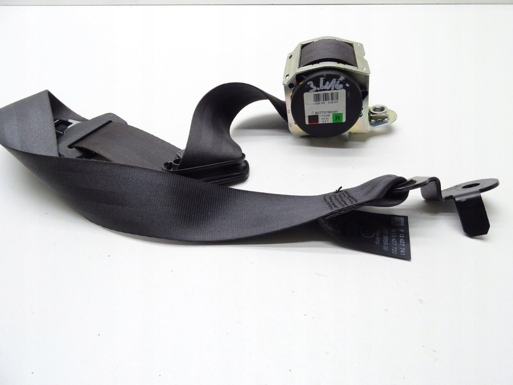 Купить Ремень безопасности правый  перед передний opel corsa e 13427741