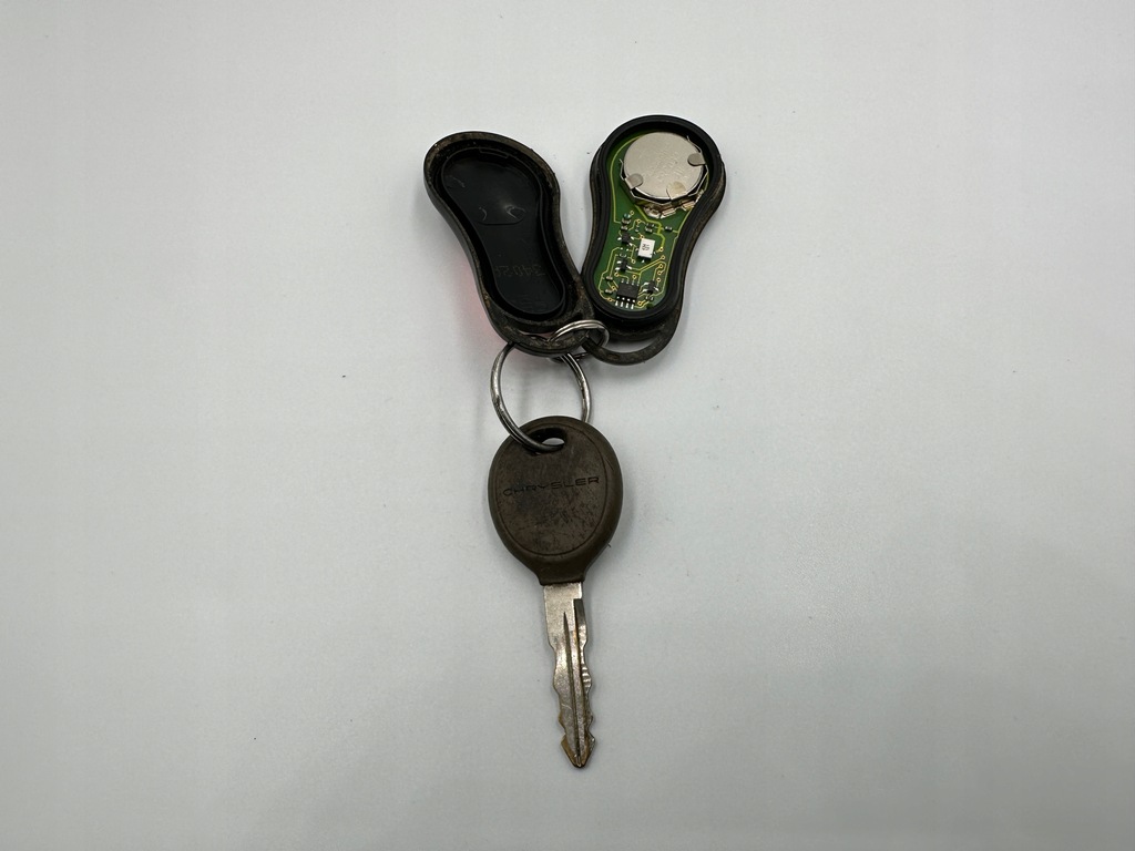 фото №12, Ключ ключ pilot chrystler pt cruiser 04686799ab