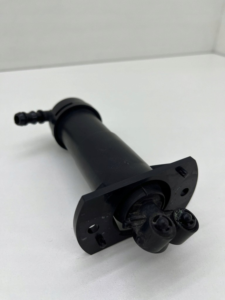 фото №1, Audi q7 4l омивач лампи лівий перед 4l0955101