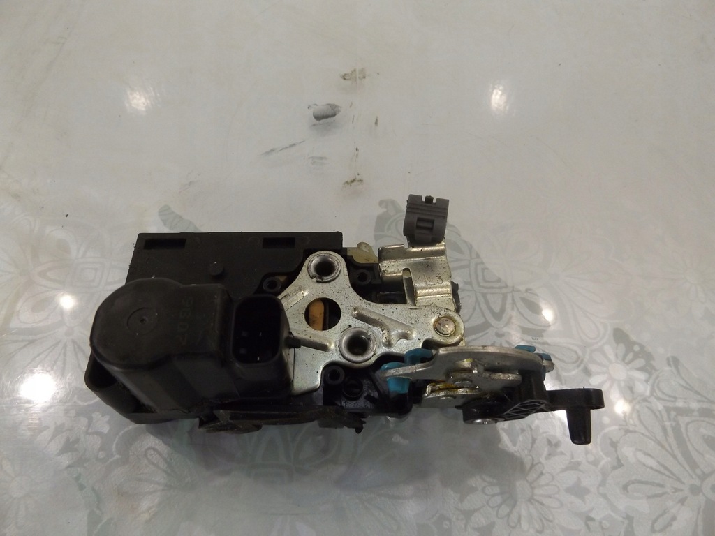 фото №1, Aveo t250 замок левый задняя 2pin