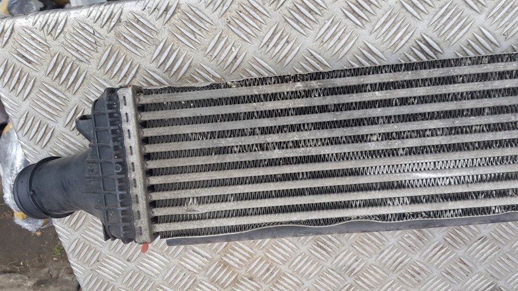 Интеркулер радиатор воздуха audi a4 b8 a5 a6 c7 a7 3.0 tdi 8k0145805r с Разборки