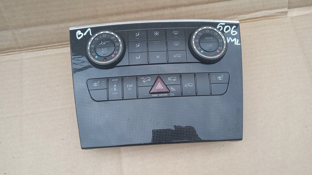 фото №1, Mercedes ml w164 панель обдув кондиционера