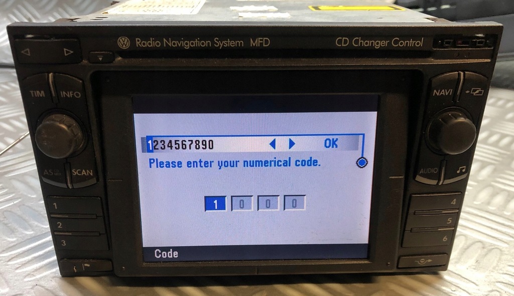 фото №1, Vw golf iv радио 3b0035191d