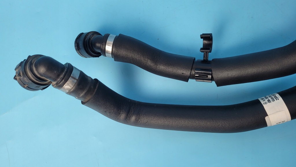 Mercedes eqe w295 350+ 23r шланг патрубок охолодження a2978307102 Ціна