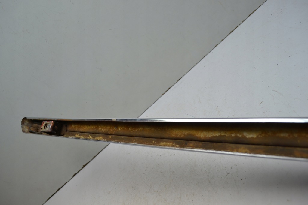 Mercedes w116 wąs уголок бампера левый задний Недорого