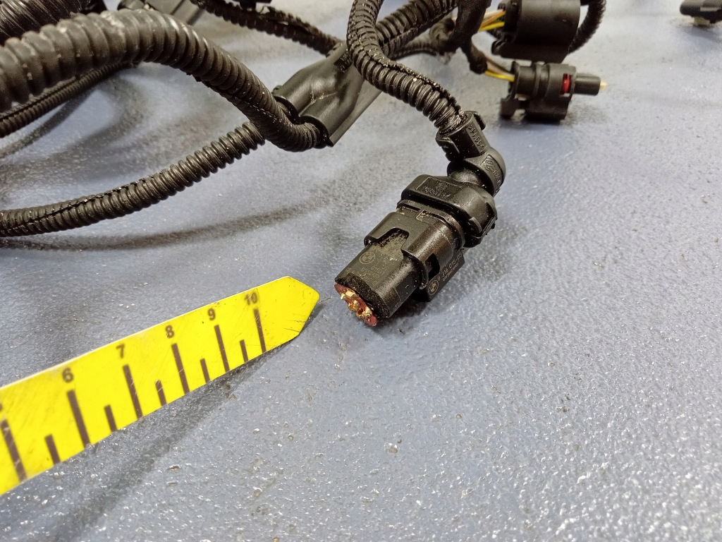 фото №11, Bmw 1 f40 f44 1.5 t b38 жгут двигателя 8678964