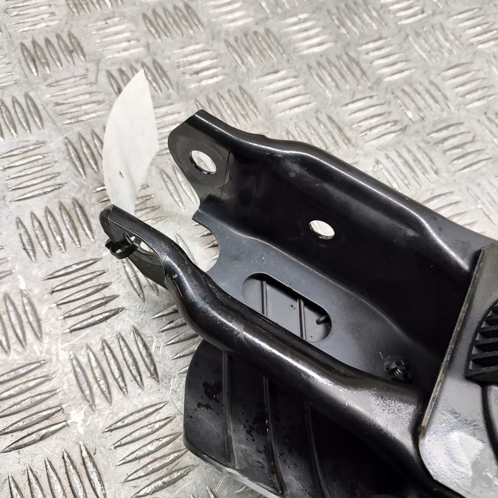 фото №8, Audi q4 sportback e-tron 2023 правая сторона верхний рычаг задний