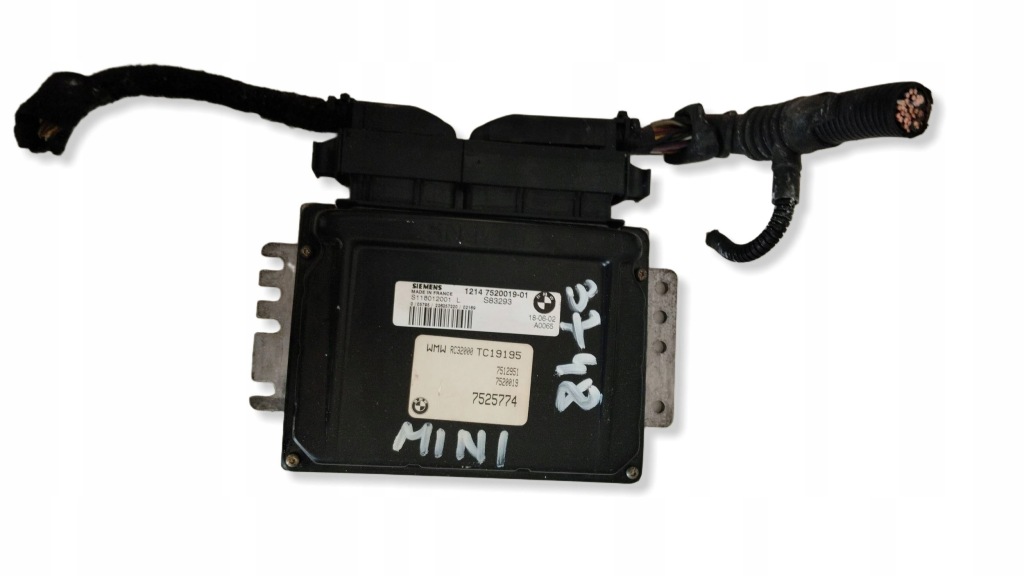 Купить Mini cooper s r53 w11 бортовой компьютер блок управления двигателя dme 7520019