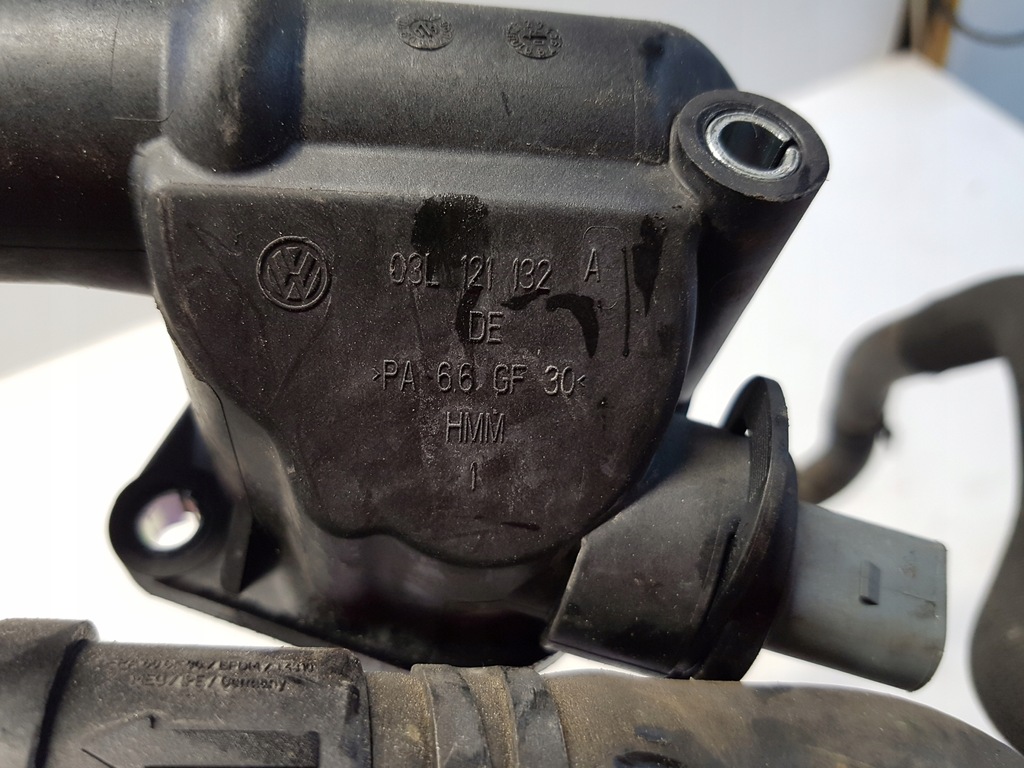 фото №5, Audi a5 8f 8t шланг шланги wody 03l121101