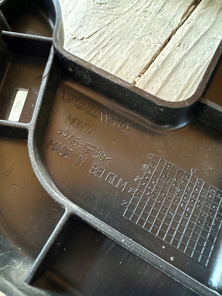 фото №6, Volvo v60 s60 ii 18+ воздуховод воздуха жалюзи шторка 1136343xx