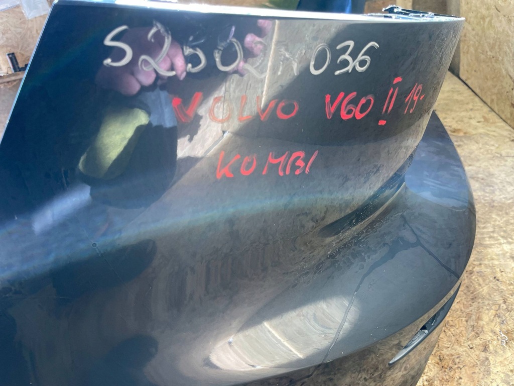 фото №16, Volvo v60 iii 3 18- бампер задня задній 723