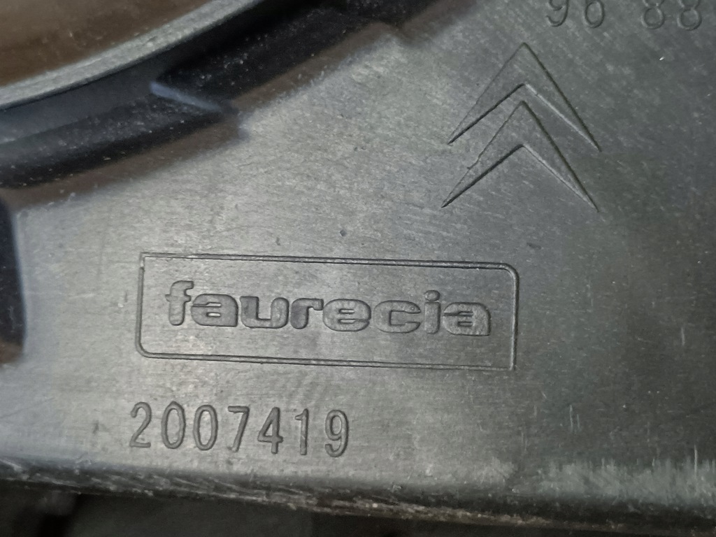 фото №9, Citroen ds4 направляющая бампера левый задняя 9688180080