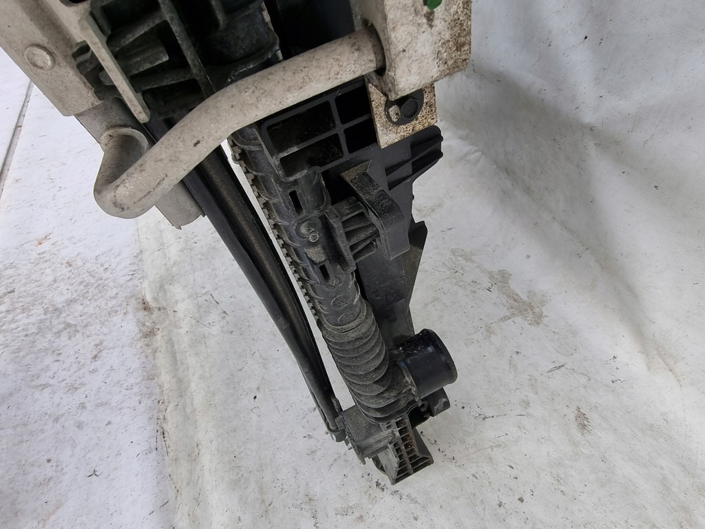 фото №9, Jeep grand cherokee wl l 3.6 limited радиатор радиатор комплект 2022-