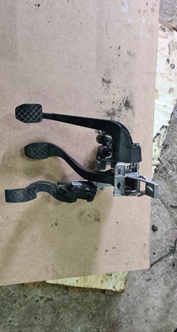 фото №1, Педалі audi a4 b6