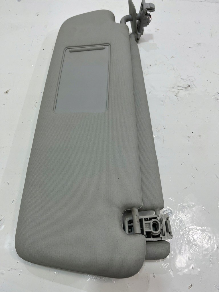 фото №1, Козирок лівий vw touareg 7p szary