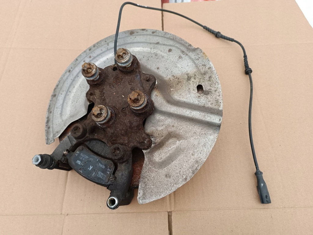 Купить Ступица поворотный кулак левый задний датчик abs renault scenic iv 441613418r