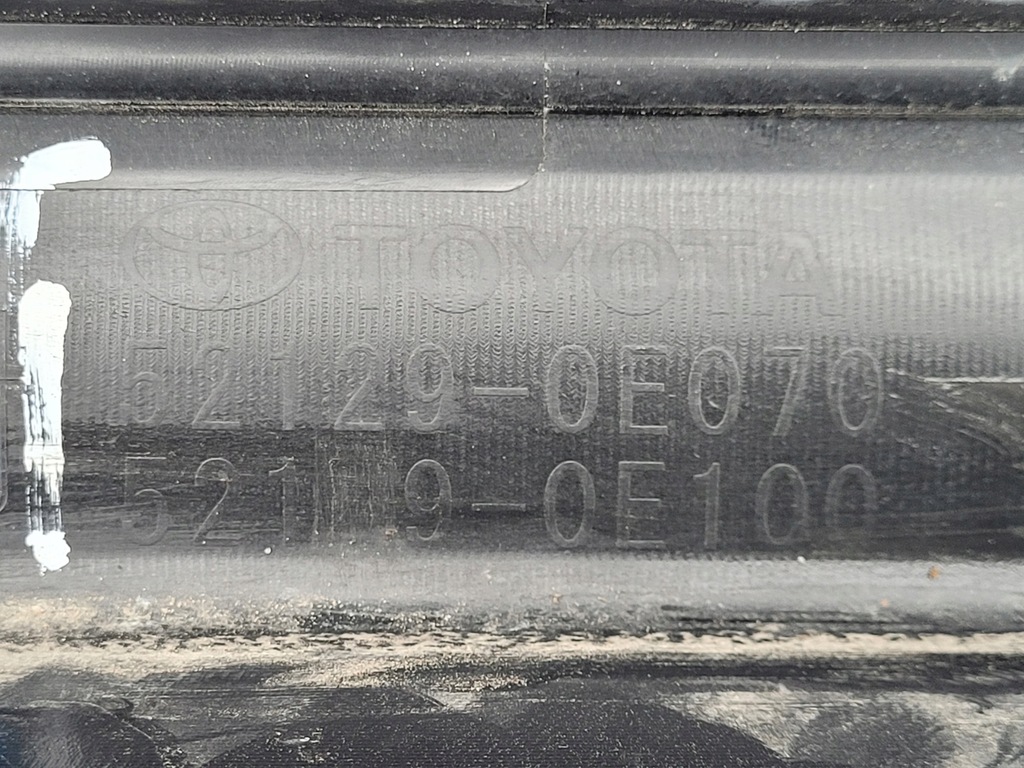 фото №14, Toyota highlander iv | решётка решётка радиатора средняя бампера перед 52129-0e070