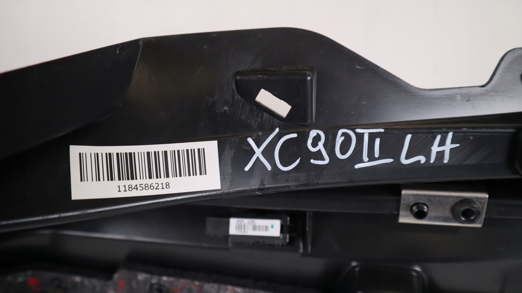 фото №14, Volvo xc90 ii обшивка багажника лівий 31377857