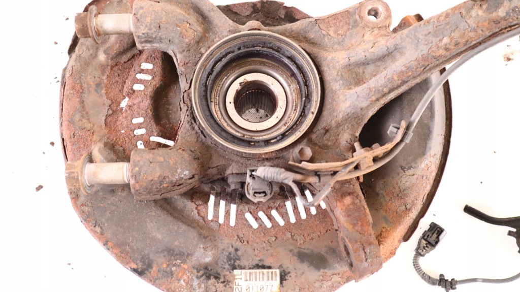 Toyota land cruiser 200 4.5 v8 ступица поворотный кулак левая перед Недорого