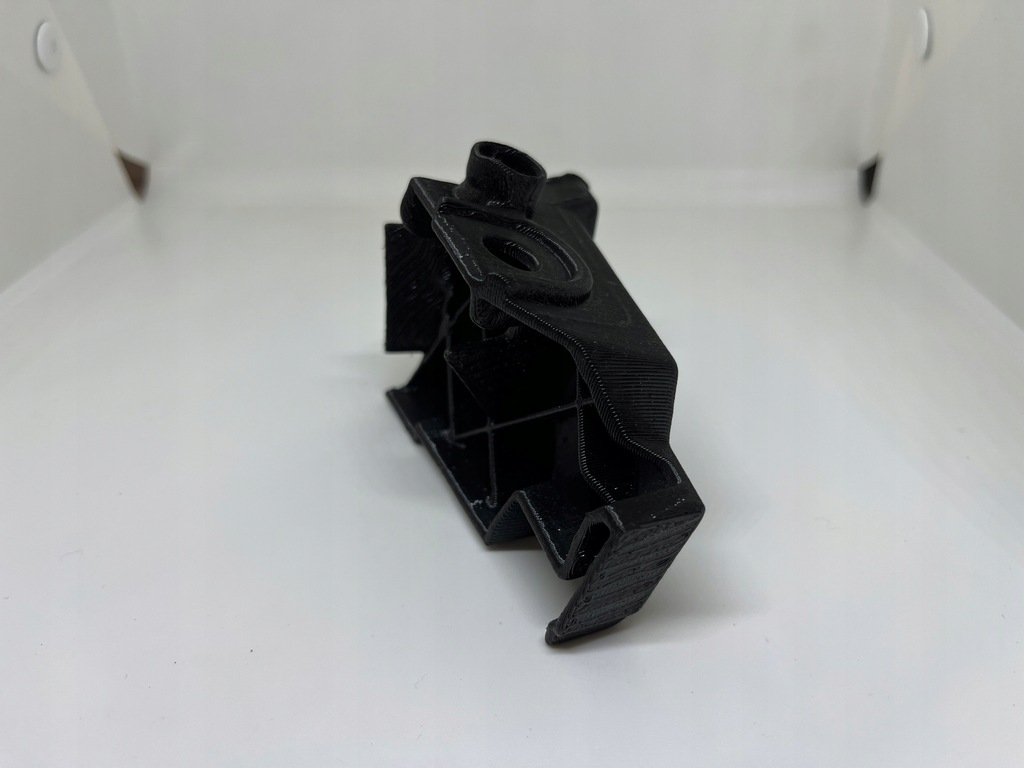 фото №10, Ford escape kuga mk2 usa 2016-19 крепление лампы, кронштейн, кронштейн фара