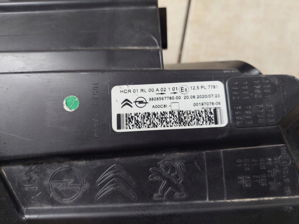 фото №14, Лампа - левая - citroen jumpy iii - opel vivaro c