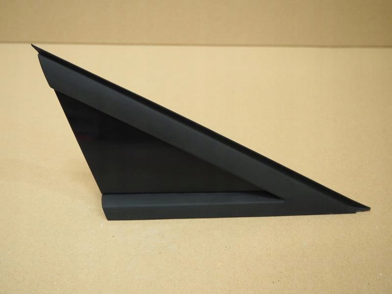 фото №1, Трикутник заглушка крила правий перед peugeot 3008