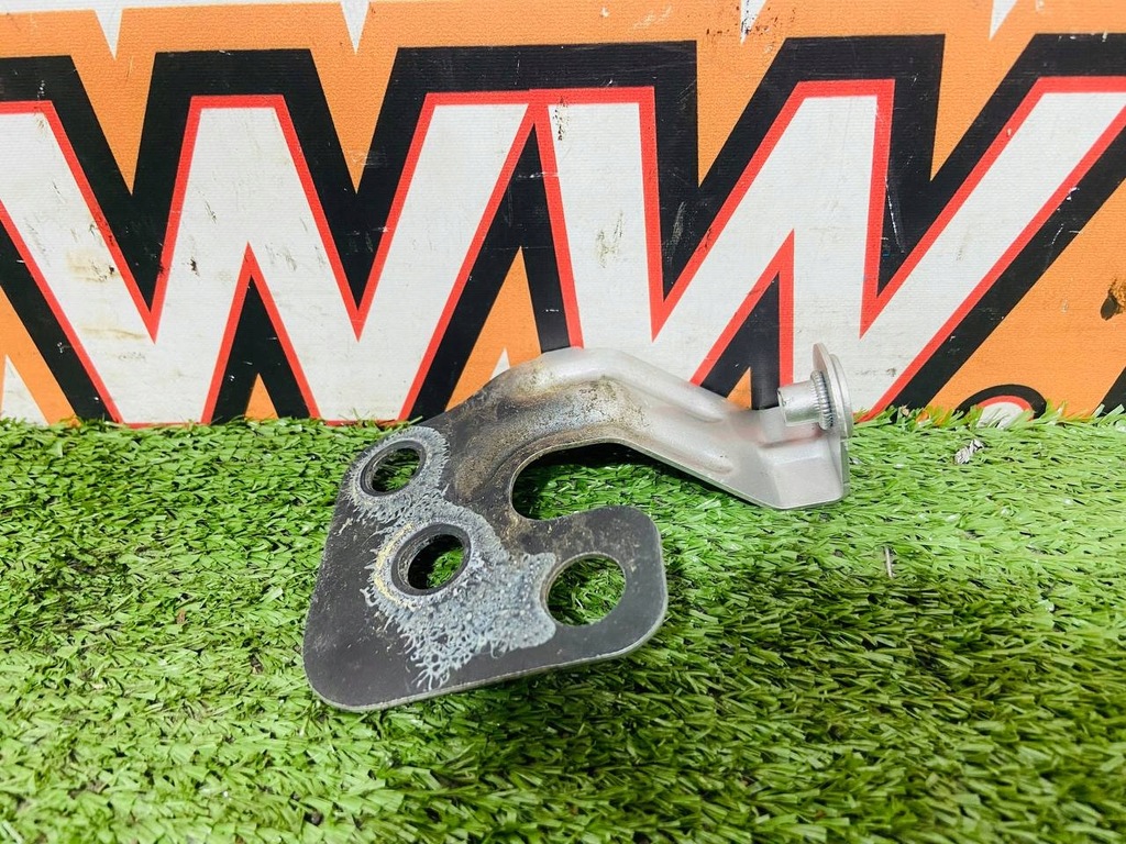 фото №9, Кронштейн крыла правое i-pace x590 spj9d3-16290-ac