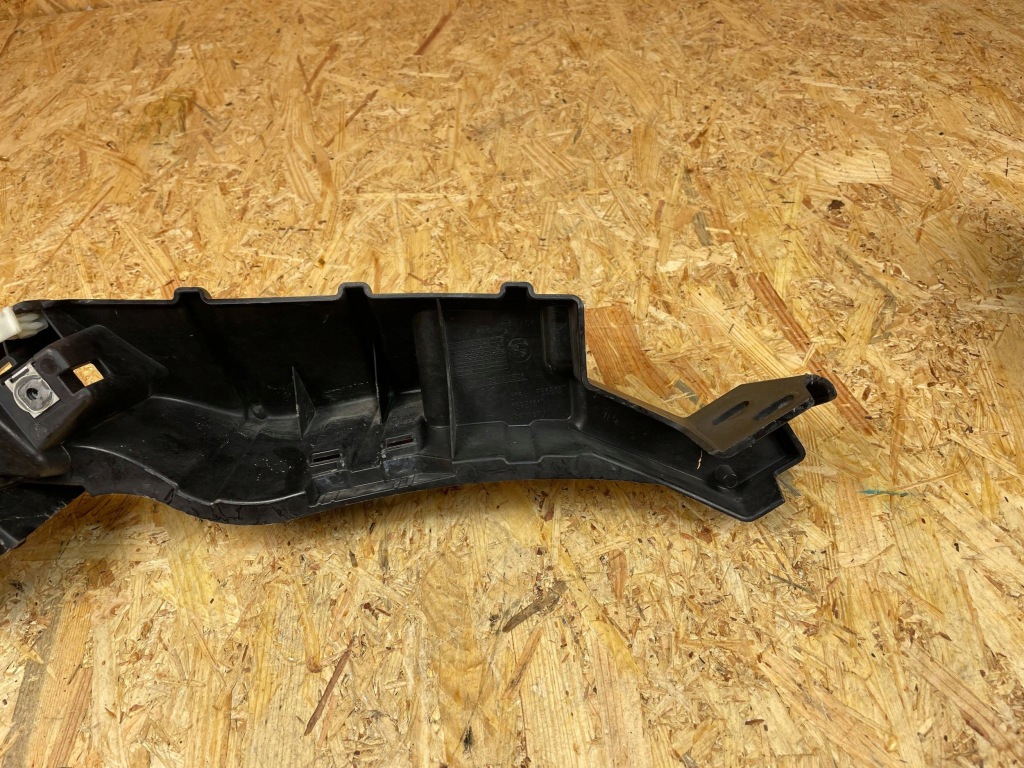 Купити Кронштейн кронштейн напрямна крила перед лівий bmw i3 i01 7368157