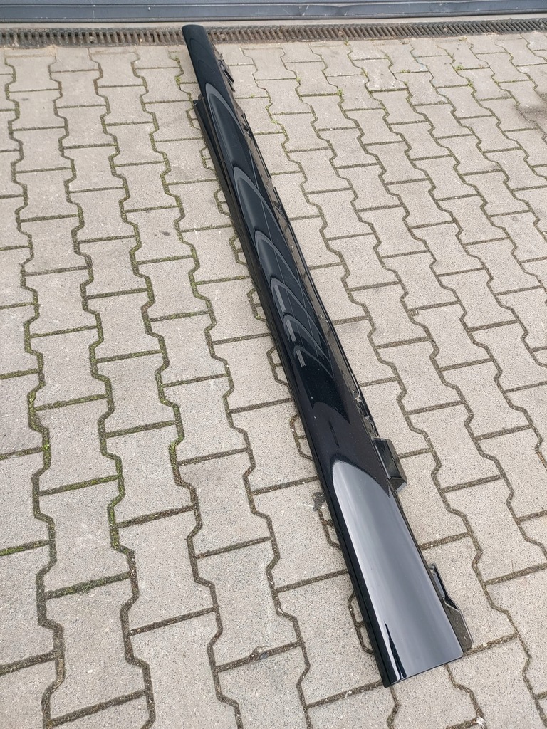 фото №1, Молдинг порог правая mercedes w206 a2066981000