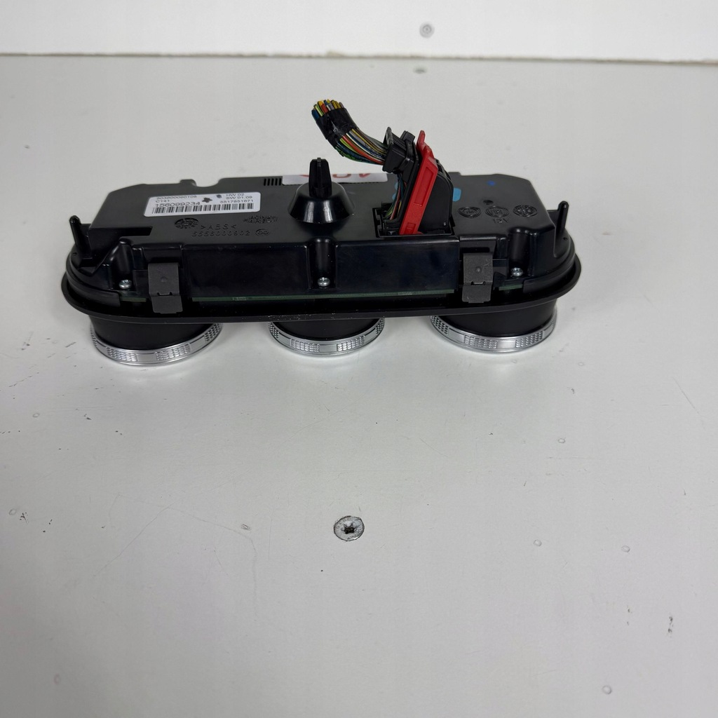 фото №10, Панель обдув кондиціонера заводський alfa romeo giulietta оригінальний номер 156099234