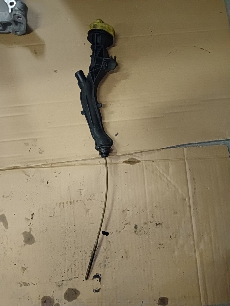 фото №1, Щуп щуп уровня масла renault 2.0 dci | 8200809265