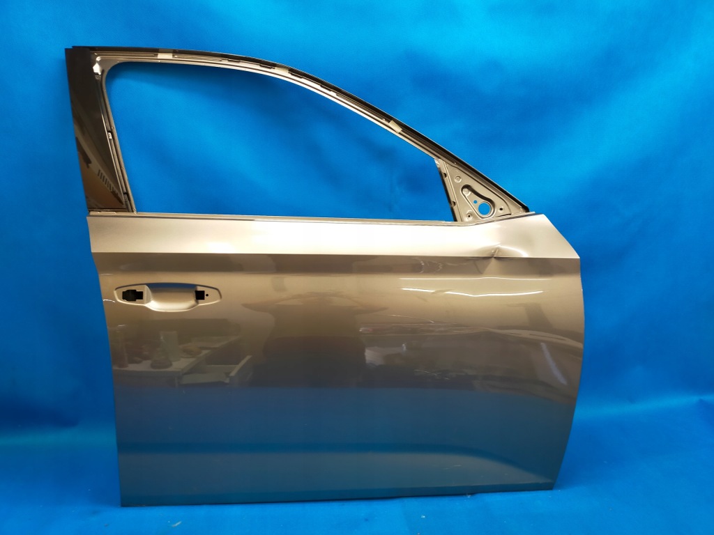 фото №1, Skoda kamiq 2023 r 1.5 tsi 110kw дверь правый перед lf7c 658831052b