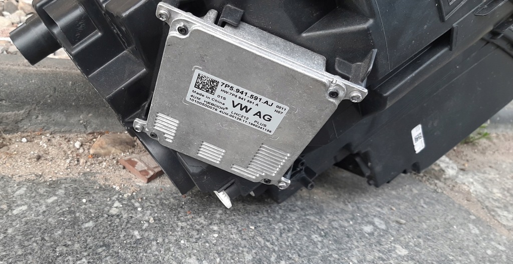 фото №8, Skoda karoq лампа правая передняя full комплектная