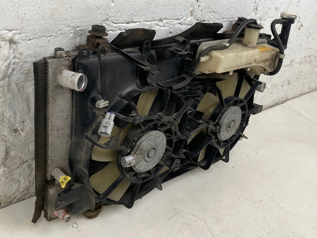 фото №8, 2007 toyota prius xw20 радиатор / комплект 1220700412