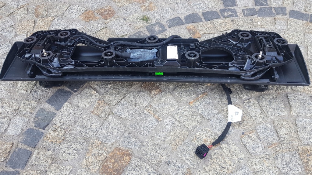 Porsche cayenne 9y3 механизм спойлер 9y3827204c оригинал в Украине