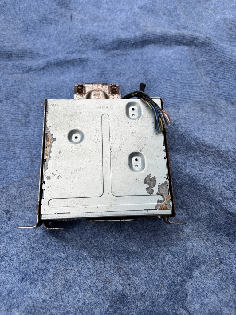 Купити Tesla s 85d 13-16 радіо тюнер 1004787-03-c