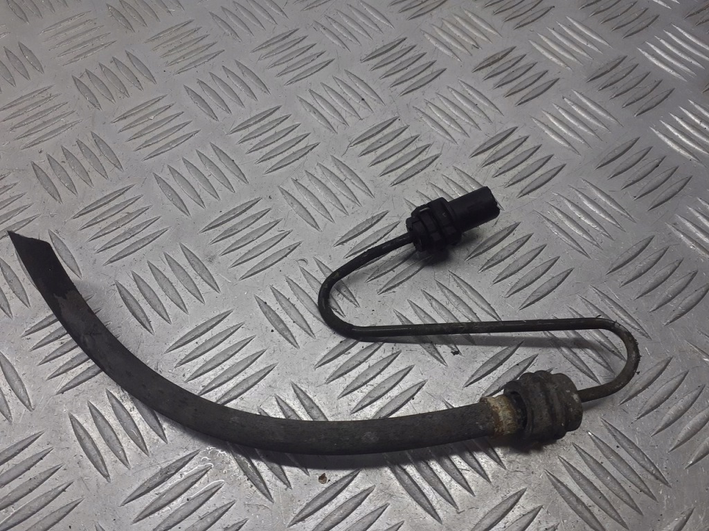 фото №3, Шланг трубка цилиндр сцепления audi a3 8p 1.6 mpi